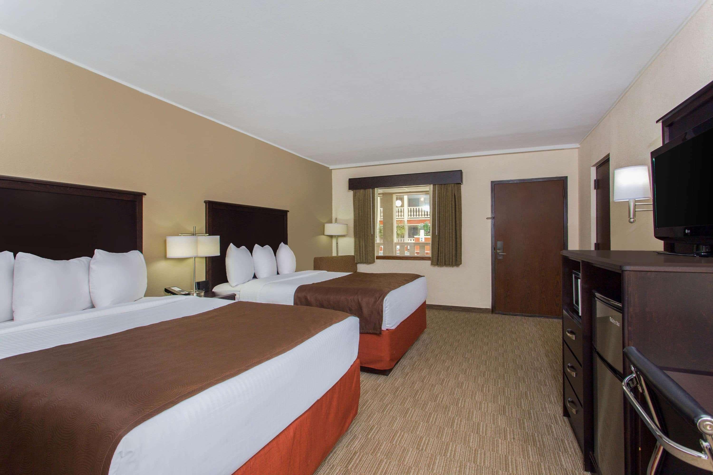 Americinn By Wyndham Janesville Esterno foto